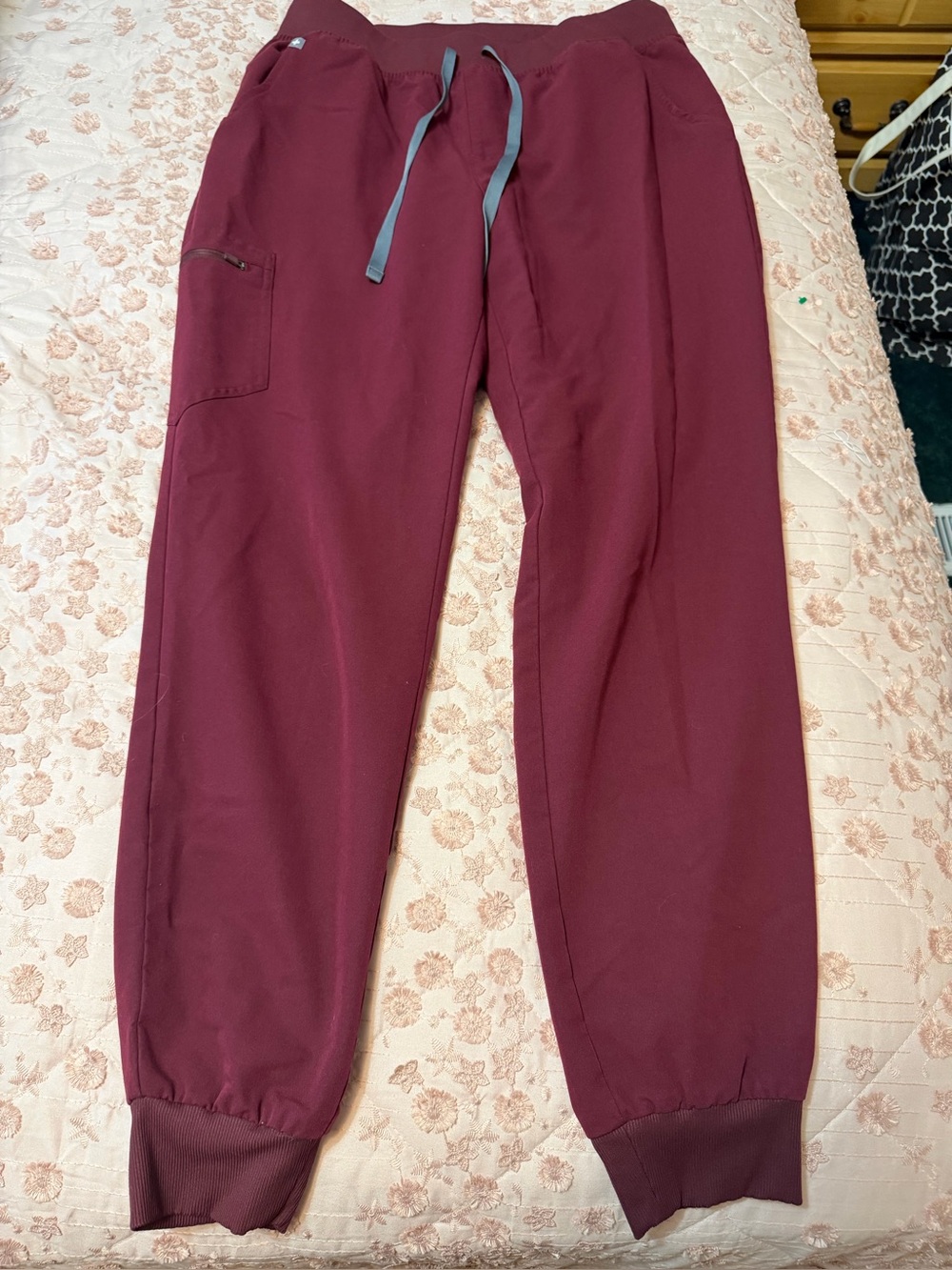 FIGS Technical Collection Scrub Jogger Pants L/T Large Tall Burgundy Maroon